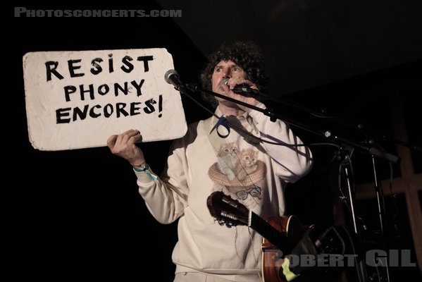 GRUFF RHYS - 2022-03-23 - PARIS - Le Hasard Ludique - 
